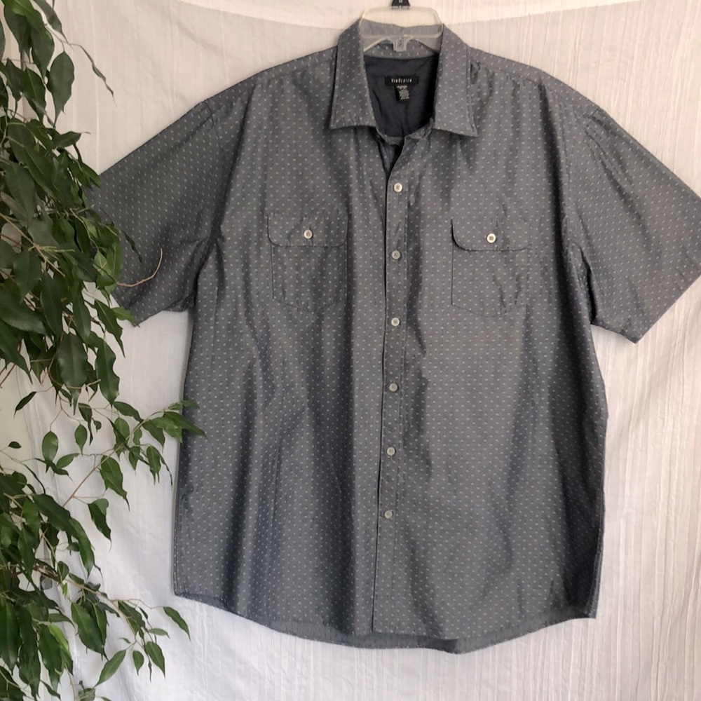 VAN HEUSEN SZ XL 18-18.5 gray w/white specks short sleeve collared button shirt